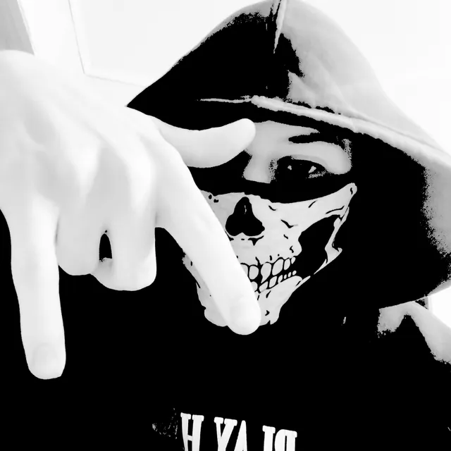 exyzet_51k — Stay On My Own — обложка релиза