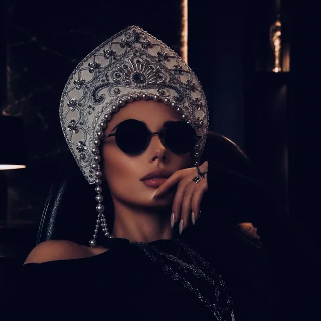 DjPokrovskaia — Без стука — обложка релиза